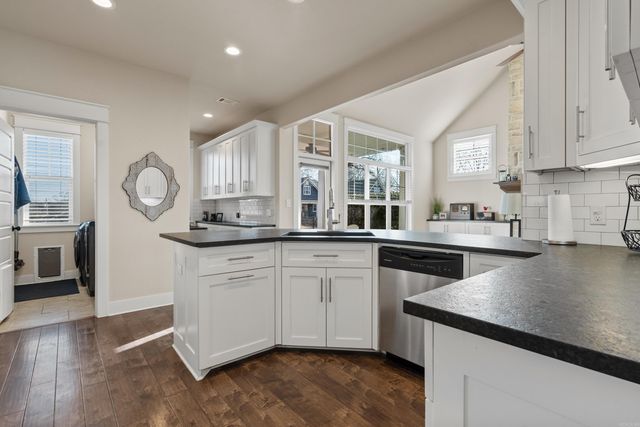 117 Arkota Shores Place, Hot Springs, AR 71913