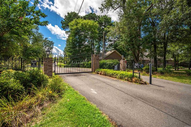 117 Arkota Shores Place, Hot Springs, AR 71913