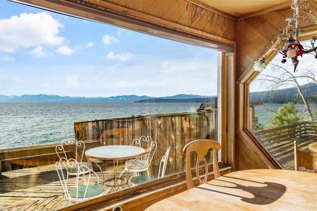 7276 North Lake Boulevard, Tahoe Vista, CA 96148