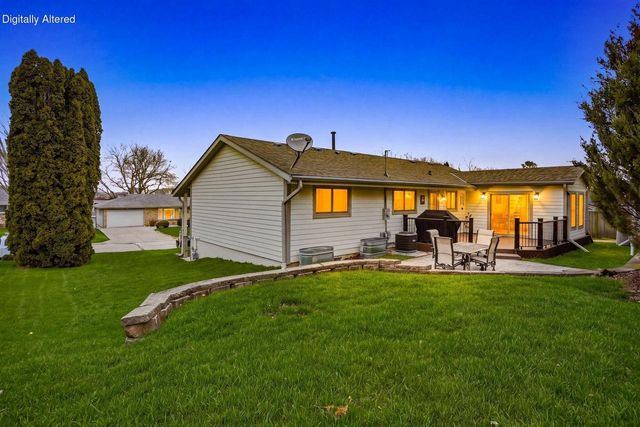 321 Lakeview ROAD, South Milwaukee, WI 53172
