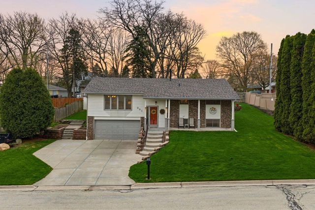321 Lakeview ROAD, South Milwaukee, WI 53172