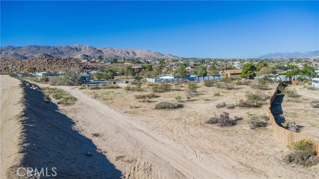 62070 Easterly Place, Joshua Tree, CA 92252