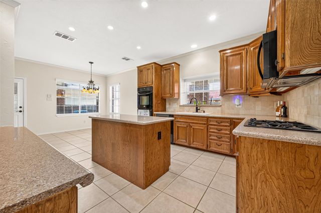 16723 Chewton Glen Street, Tomball, TX 77377