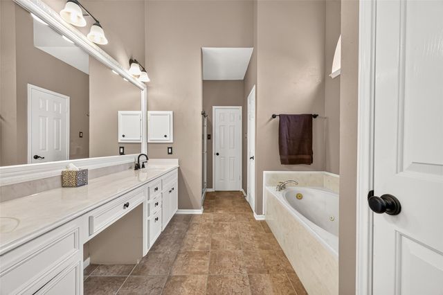 16723 Chewton Glen Street, Tomball, TX 77377