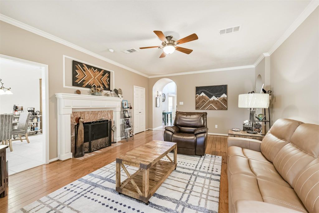 16723 Chewton Glen Street, Tomball, TX 77377