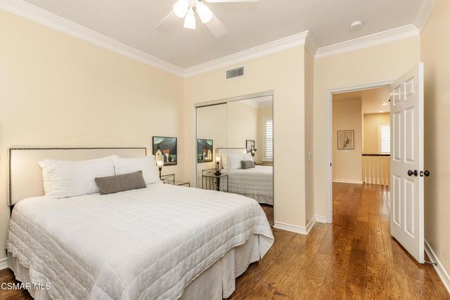 961 Alexandra Court, Oak Park, CA 91377