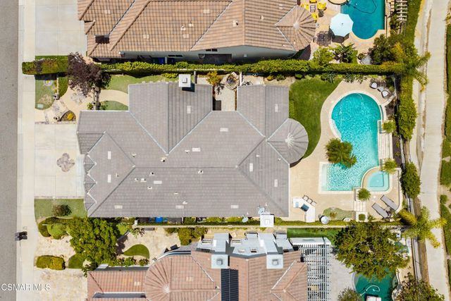 961 Alexandra Court, Oak Park, CA 91377