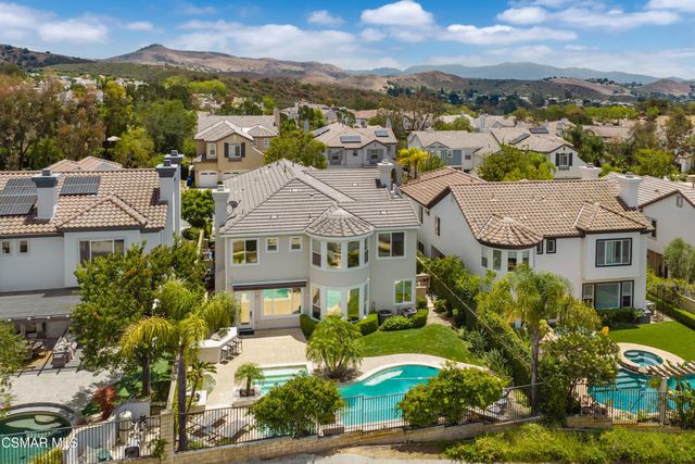 961 Alexandra Court, Oak Park, CA 91377