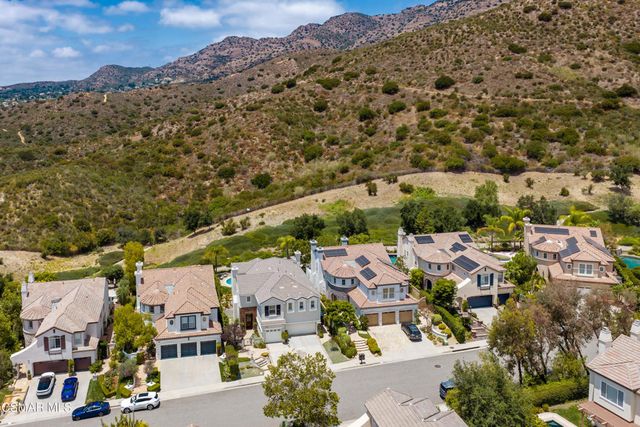 961 Alexandra Court, Oak Park, CA 91377