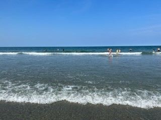 4 Ripley Rd, Hull, MA 02045
