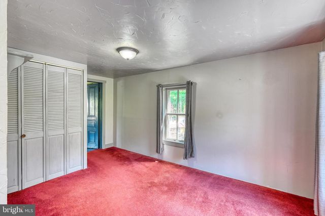363 N GALEN HALL RD, Wernersville, PA 19565