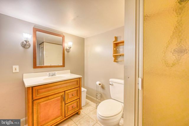 363 N GALEN HALL RD, Wernersville, PA 19565
