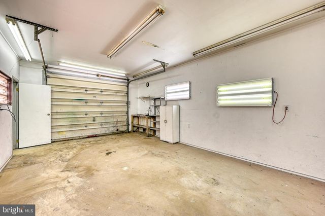 363 N GALEN HALL RD, Wernersville, PA 19565