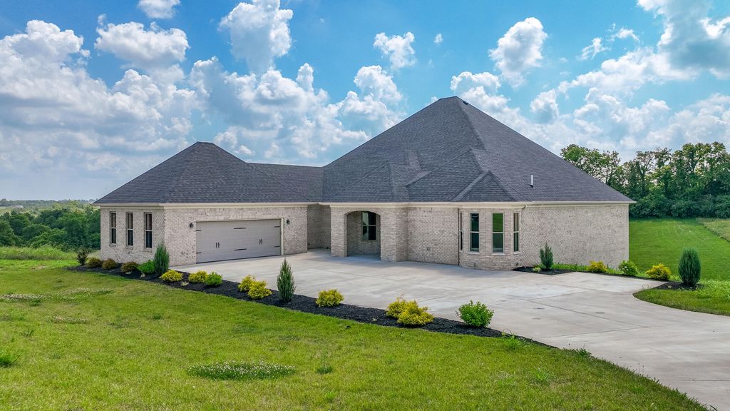 3032 Trophy Lane, Richmond, KY 40475