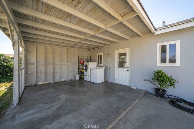 7499 Olive Tree Lane, Highland, CA 92346