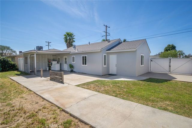 7499 Olive Tree Lane, Highland, CA 92346