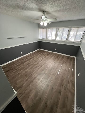 5140 Choctaw Ave, Pensacola, FL 32507