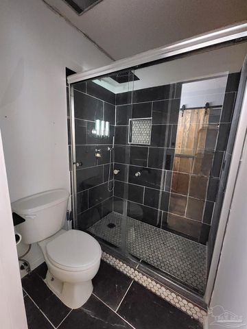 5140 Choctaw Ave, Pensacola, FL 32507