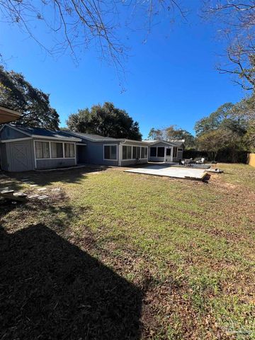 5140 Choctaw Ave, Pensacola, FL 32507