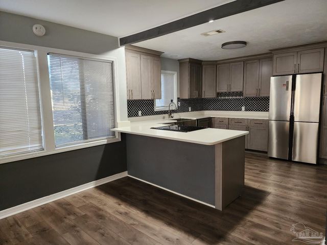 5140 Choctaw Ave, Pensacola, FL 32507