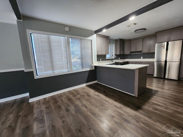 5140 Choctaw Ave, Pensacola, FL 32507