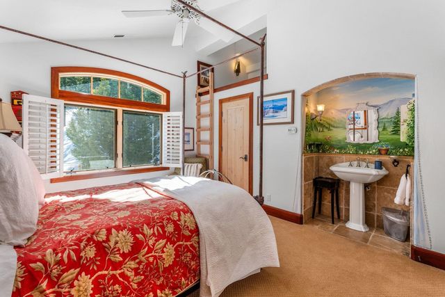 3122 Mountain Links Way, Olympic Valley, CA 96146