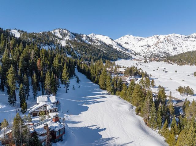 3122 Mountain Links Way, Olympic Valley, CA 96146
