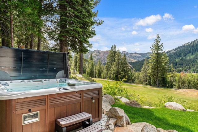 3122 Mountain Links Way, Olympic Valley, CA 96146