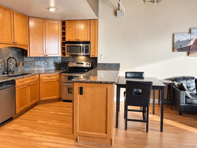 1625 Larimer Street 3202, Denver, CO 80202