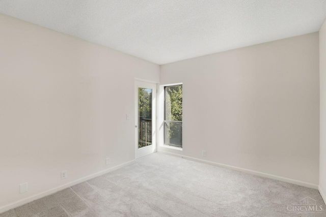 2121 Sutton Avenue, Cincinnati, OH 45230