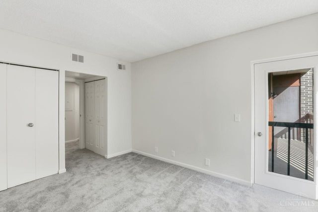 2121 Sutton Avenue, Cincinnati, OH 45230