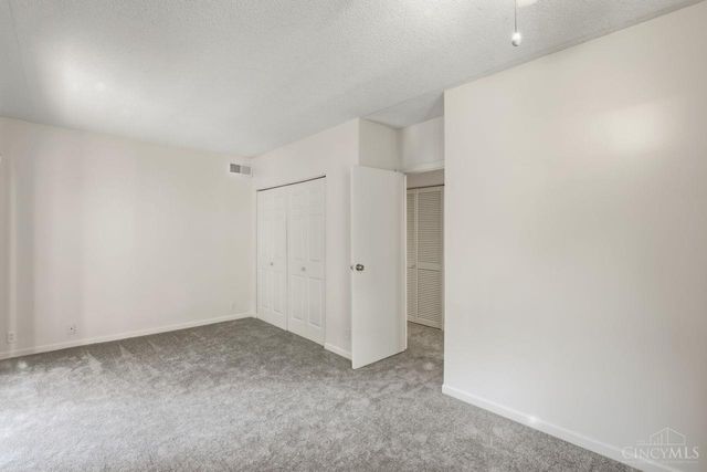 2121 Sutton Avenue, Cincinnati, OH 45230