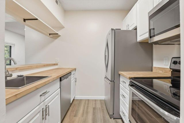 2121 Sutton Avenue, Cincinnati, OH 45230