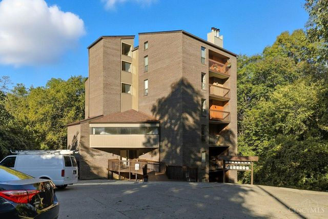 2121 Sutton Avenue, Cincinnati, OH 45230