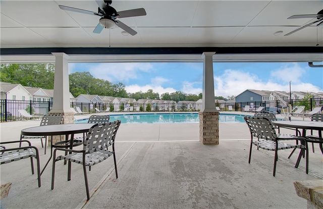 29 Huntley Trace 4, Hoschton, GA 30548