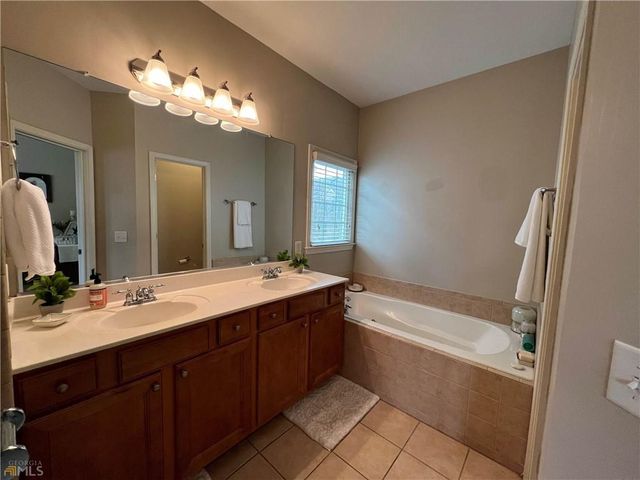 5282 Kershaw Court 1, Atlanta, GA 30339