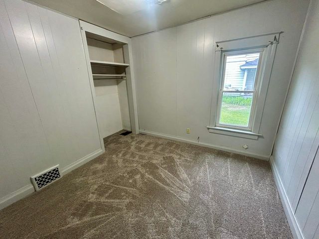 220 W Beech Street, Gladwin, MI 48624