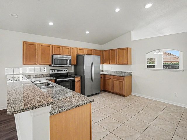 10748 FLYCAST CIRCLE, Orlando, FL 32825