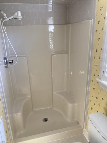 205 Tree Fern DR, Chesapeake, VA 23322