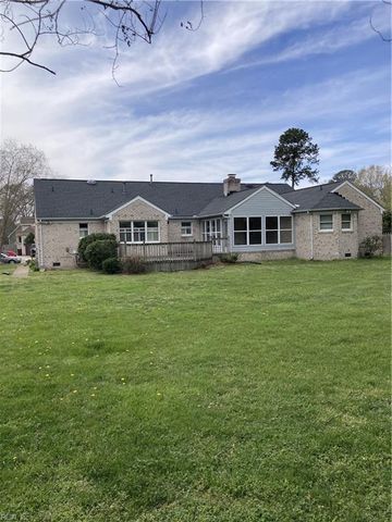 205 Tree Fern DR, Chesapeake, VA 23322