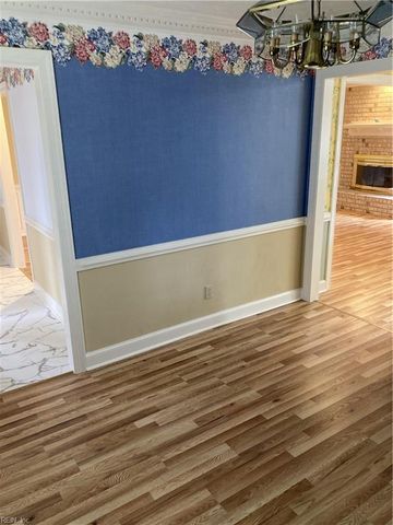 205 Tree Fern DR, Chesapeake, VA 23322