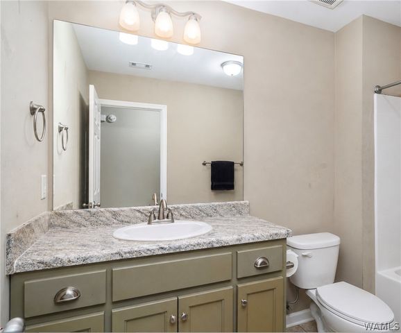 7141 60th E, Cottondale, AL 35453