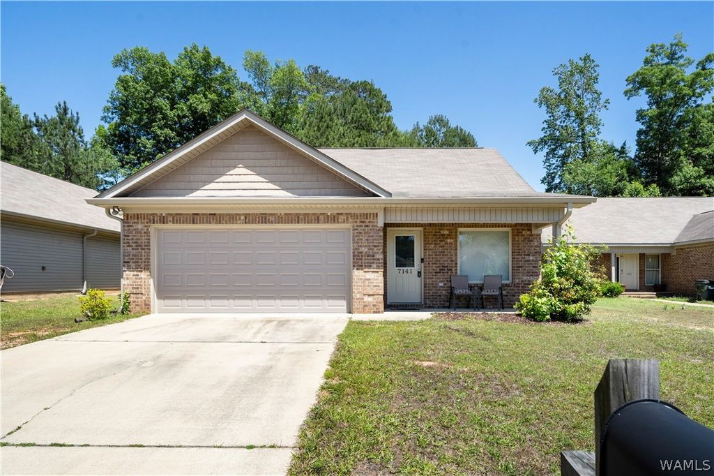 7141 60th E, Cottondale, AL 35453