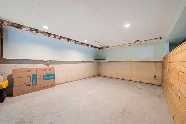 457 South St, Bridgewater, MA 02324