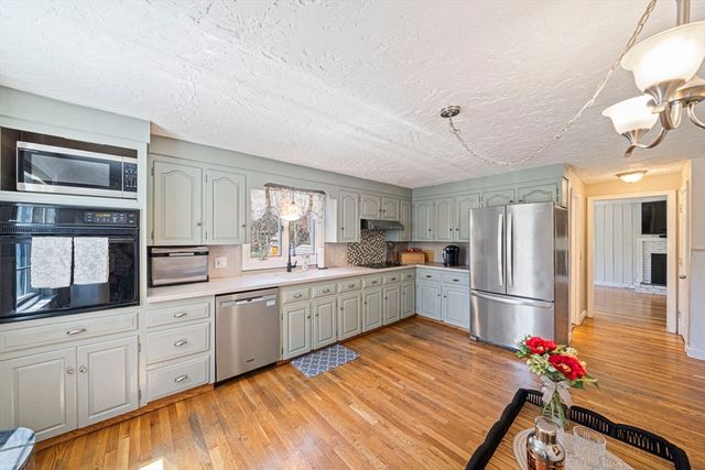 457 South St, Bridgewater, MA 02324