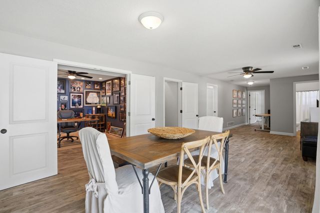 5211 GASCONADE DR, Columbia, MO 65202