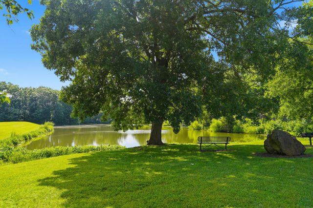 5211 GASCONADE DR, Columbia, MO 65202