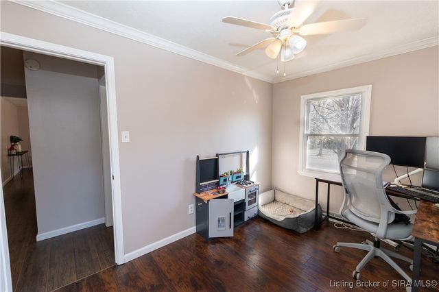 313 Fairwood Drive, Jeffersonville, IN 47130