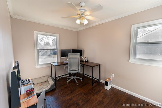 313 Fairwood Drive, Jeffersonville, IN 47130