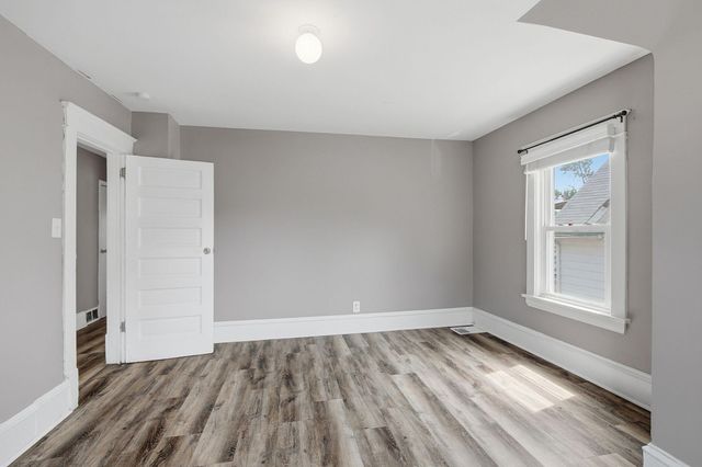 3541 Clinton Avenue, Minneapolis, MN 55408
